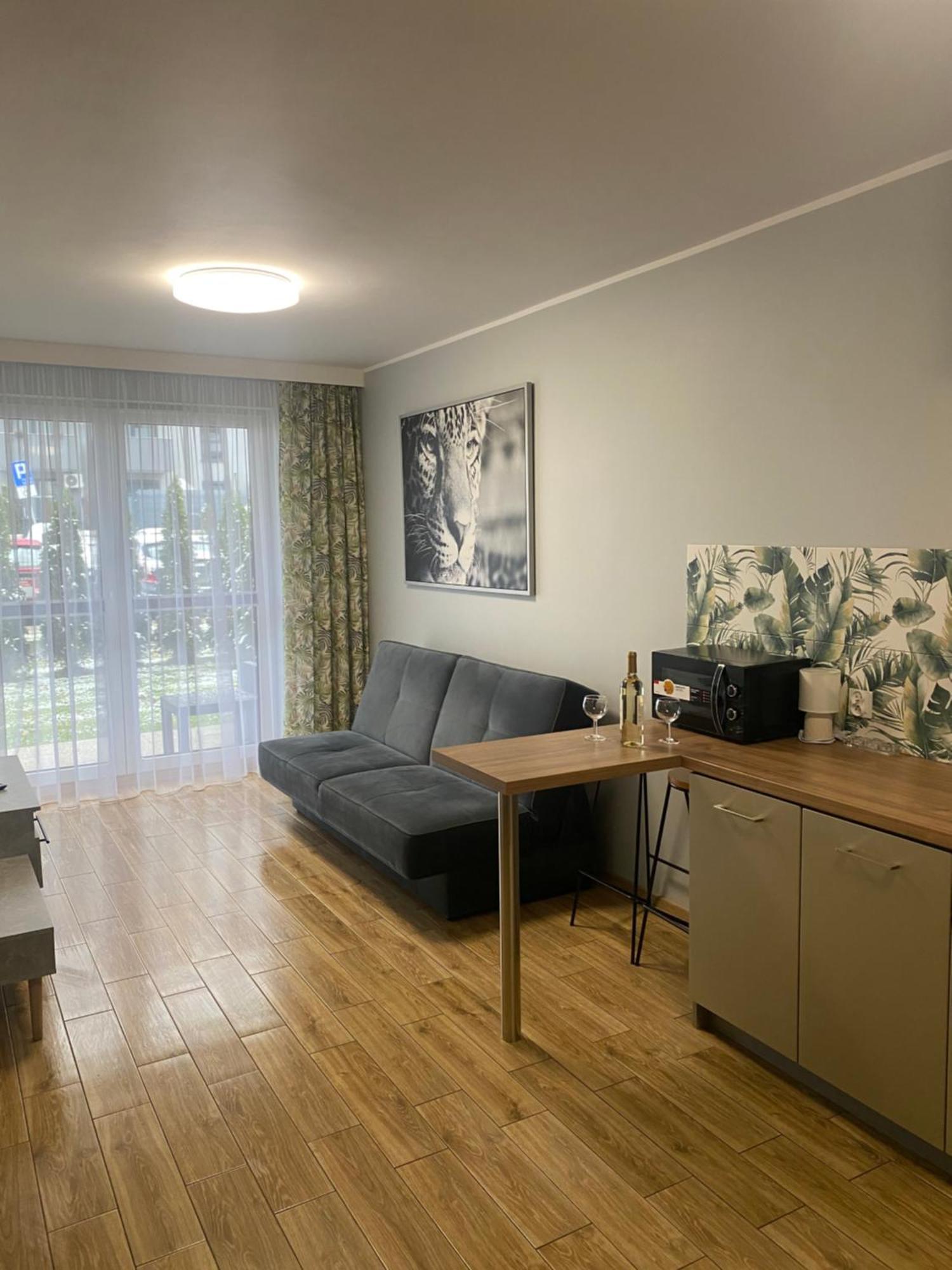 2 Tyskie Apartamenty Z Ogrodkiem Tychy Εξωτερικό φωτογραφία
